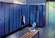 Garderobenschrank m.Sockel H1800xB1200xT500mm lichtgrau/enzianblau 3 Abt.