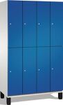 Garderobenschrank m.Füßen H1980xB1200xT525mm lichtgrau/ enzianblau 4x2 Abt.C+P