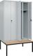 Garderobenschrank m.untergebauter Sitzbank H2120xB1200xT815mm lichtgrau 4 Abt.