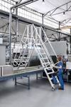 Überstieg 60Grad m.eins.Handlauf Stufen-B.1000mm lichte H.880mm A.1915mm ZARGES