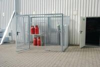 Gasflaschencontainer B3100xT1500xH2190mm m.Dach m.Flügeltor BAUER