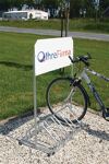 Fahrradständer verzinkt, NW-Nr.: 9191489093 m. Werbeschild 830x400 mm, ohne Werbeaufdruck 4er   