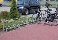 Fahrradklemmbügel 6er verz.90 Grad hoch/tief Anbau z.Einbeton. L.2100 einseit.