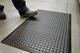 Arbeitsplatzbodenbelag, NW-Nr.: 9000452319 Fertigmatte, L1200xB900xS14mm schwarz SBR-Gummi COBA