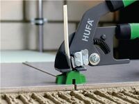 Nivellierzange HUFA mit ergonomischen 2K-Griff in Blisterverpackung